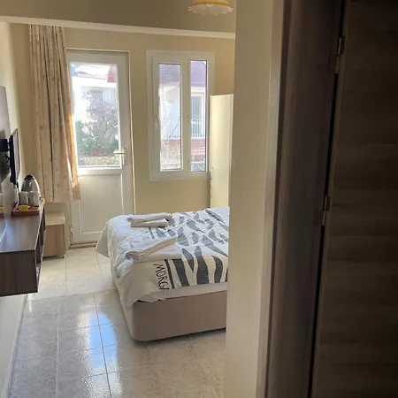 Dove 4*