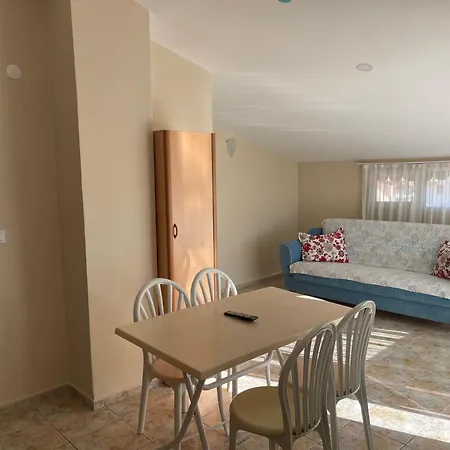 Dove Aparthotel 4*