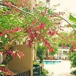 Lejlighedshotel Dove 4*