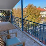 Dove 4*