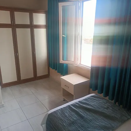 Dove Aparthotel 2*