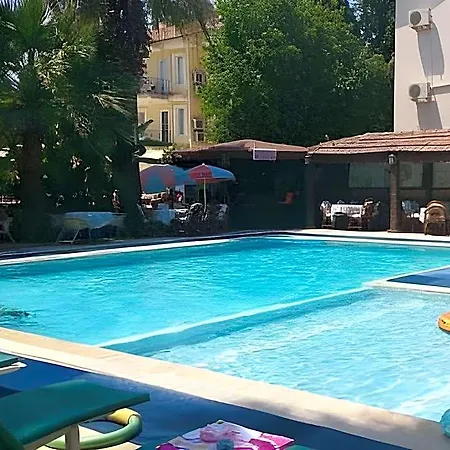 Apartahotel Dove